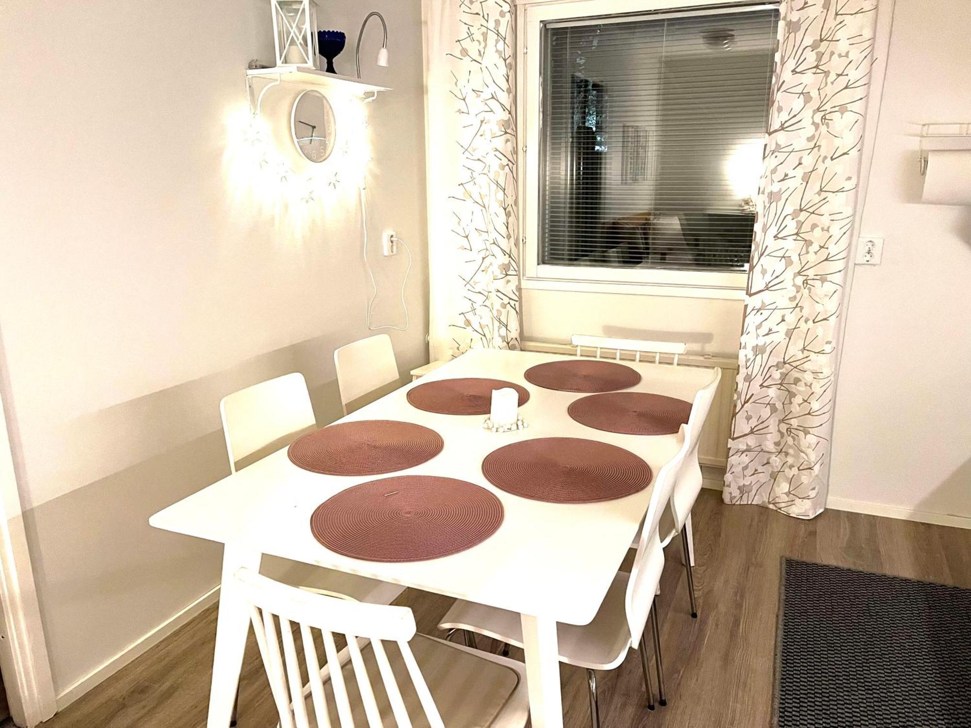 Nice And Cozy Townhouse Rovaniemi Exteriör bild